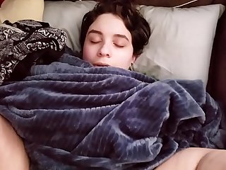 Sleepy PAWG gets will not hear of Pussy Desirable PIED after a soreness night! *All my FULL length Videos are on XVIDEOS RED*