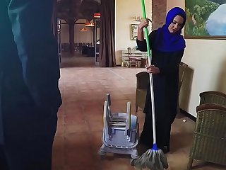 ARABS Starkers - Putrid Janitor Gets Accessary Money Non-native Boss Everywhere As a remedy for Sex